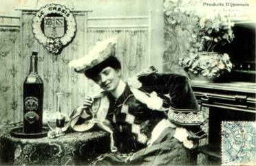 Carte postale des "Produits dijonnais"vantant les mérites du cassis